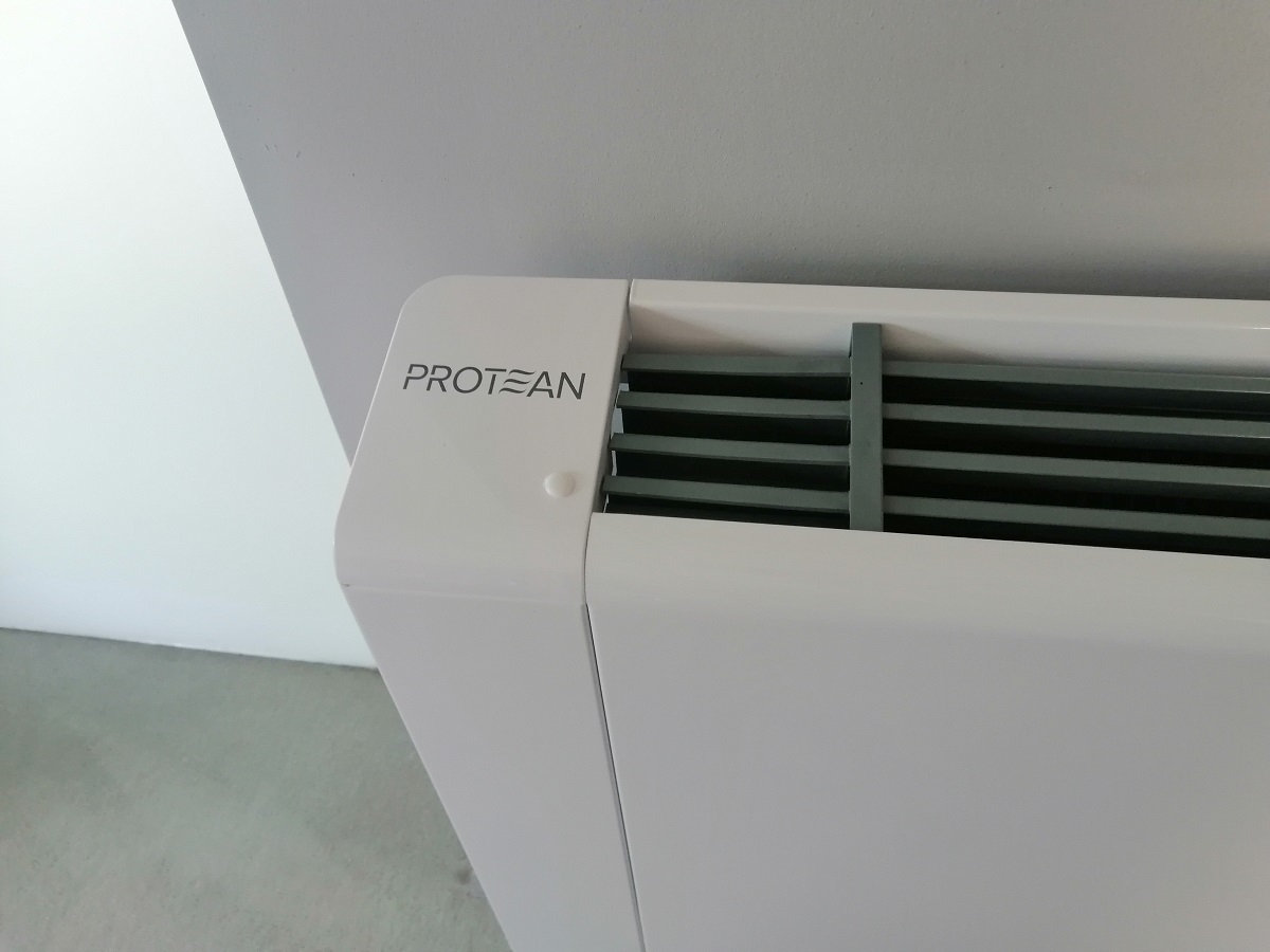 Fan-coil PROTEAN ultra tanki sa LCD termostatom 3