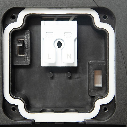 M205703-C CRNA 30W IP65 LED plafonjera CCT 3000~6500K 300x55mm 3Y 6